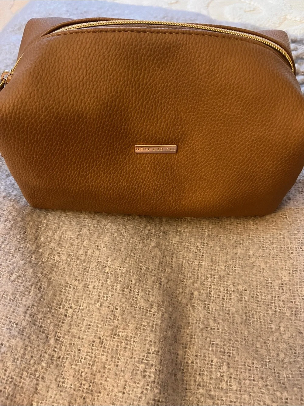Mimi and pal insulated pouch